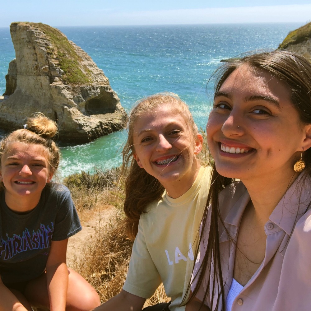 Meet your Posher, Monique